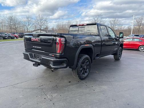 2026 GMC Sierra 2500 AT4