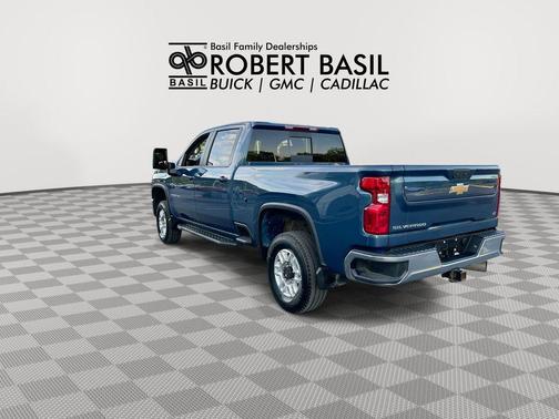 Lakeshore Blue Metallic 2024 Chevrolet Silverado 2500 LT