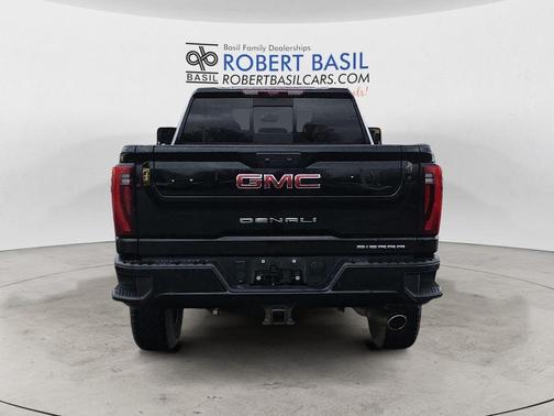 Onyx Black 2024 GMC Sierra 2500 Denali