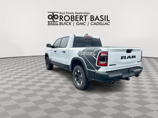 Bright White Clearcoat 2022 RAM 1500 Rebel