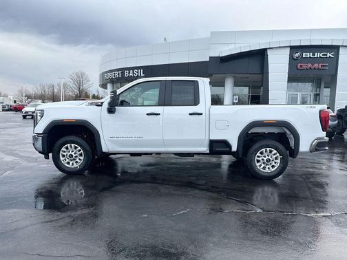 Summit White 2026 GMC Sierra 2500 Pro