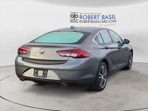 2018 Buick Regal Sportback Essence