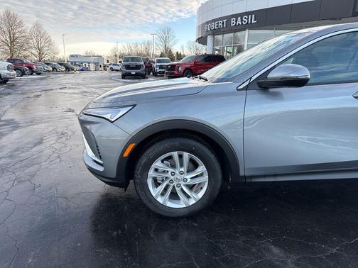 2026 Buick Envista Preferred FWD