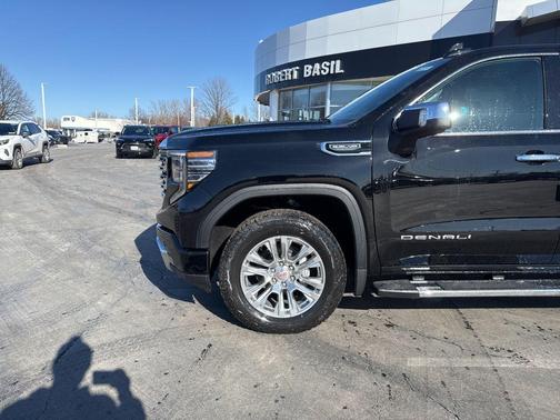 Onyx Black 2026 GMC Sierra 1500 Denali