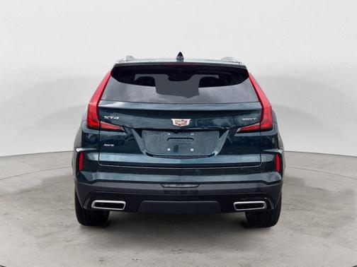 Emerald Lake Metallic 2025 Cadillac XT4 Premium Luxury
