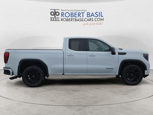 2023 GMC Sierra 1500 Elevation
