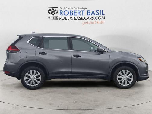 2018 Nissan Rogue S