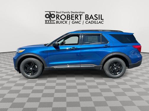 Atlas Blue Metallic 2021 Ford Explorer XLT