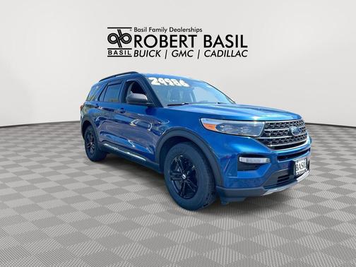 Atlas Blue Metallic 2021 Ford Explorer XLT