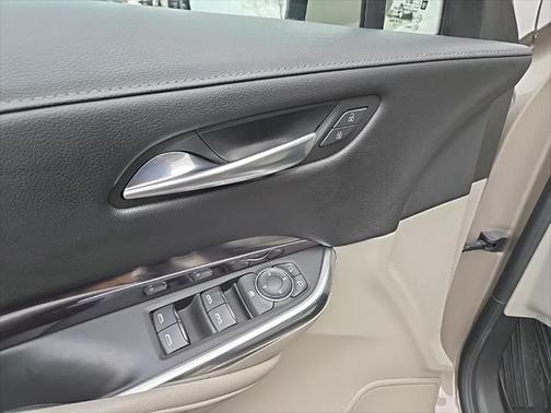 2022 Cadillac XT4 Luxury