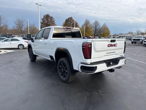 2026 GMC Sierra 2500 AT4