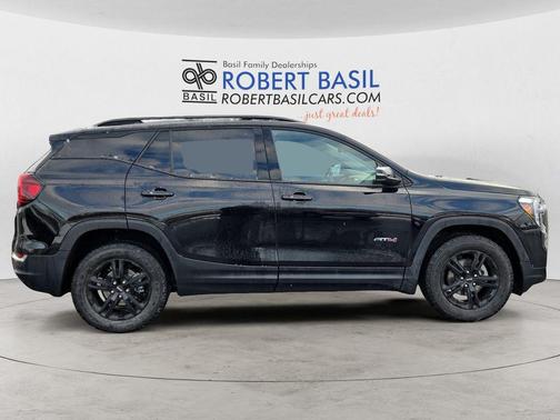 2023 GMC Terrain AWD AT4
