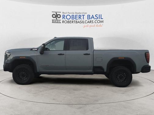 2024 GMC Sierra 2500 AT4