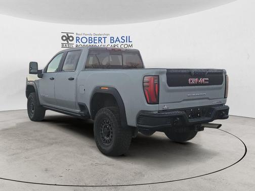 2024 GMC Sierra 2500 AT4