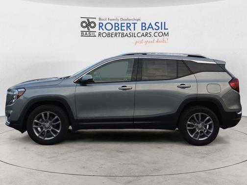 2023 GMC Terrain SLT