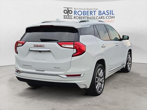 2023 GMC Terrain Denali