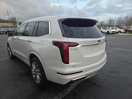 2021 Cadillac XT6 Premium Luxury AWD