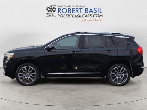 2023 GMC Terrain Denali