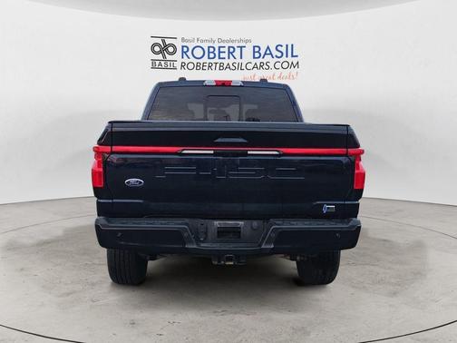 2023 Ford F-150 Lightning LARIAT