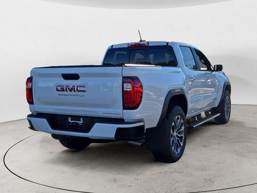 2023 GMC Canyon Denali