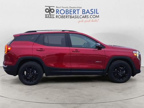 2023 GMC Terrain AWD AT4