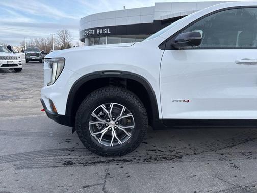 2026 GMC Acadia AT4 AWD