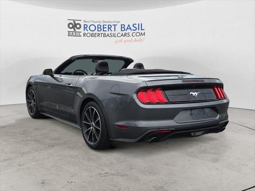 2022 Ford Mustang EcoBoost Premium
