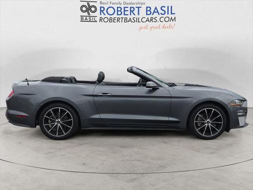 2022 Ford Mustang EcoBoost Premium