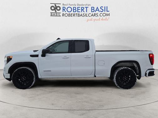 2023 GMC Sierra 1500 Elevation