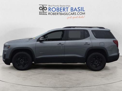 2023 GMC Acadia AWD AT4