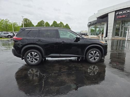 Super Black 2023 Nissan Rogue SV