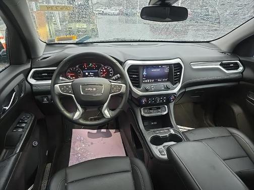 2023 GMC Acadia AWD SLT