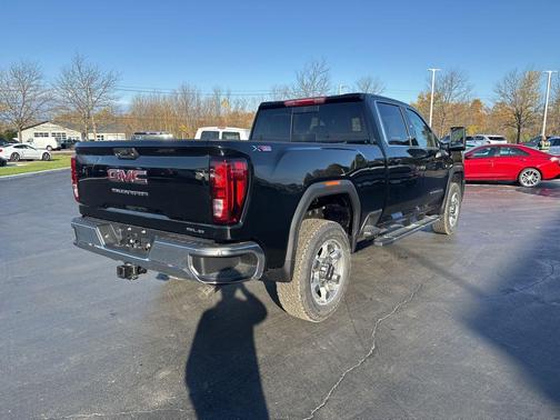 2026 GMC Sierra 2500 SLE
