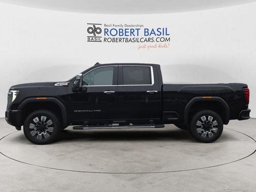 Onyx Black 2024 GMC Sierra 2500 Denali