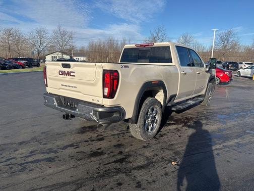 2026 GMC Sierra 2500 SLE