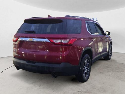 2020 Chevrolet Traverse LT Cloth