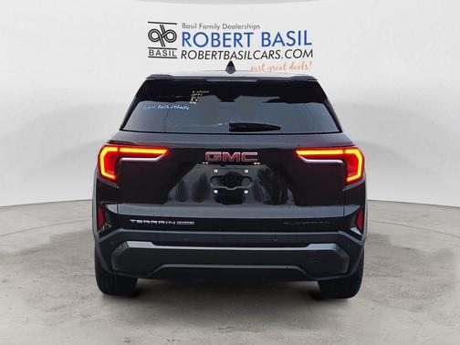 2025 GMC Terrain AWD Elevation