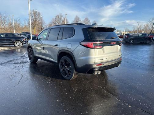 2026 GMC Acadia Elevation AWD