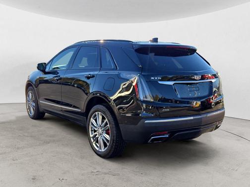 2024 Cadillac XT5 Sport