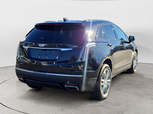 2024 Cadillac XT5 Sport