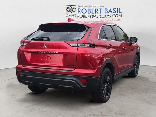 2023 Mitsubishi Eclipse Cross LE