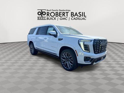 Glacier White Tricoat 2026 GMC Yukon XL Denali Ultimate
