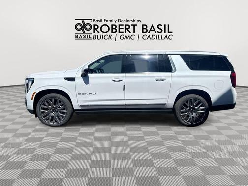 Glacier White Tricoat 2026 GMC Yukon XL Denali Ultimate