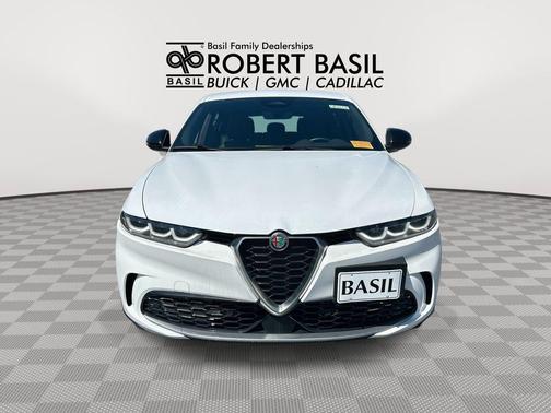 Alfa White 2024 Alfa Romeo Tonale Ti EAWD