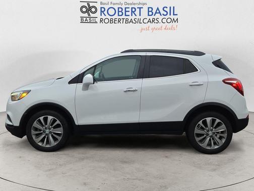 Summit White 2020 Buick Encore Preferred