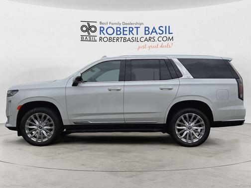 Crystal White Tricoat 2021 Cadillac Escalade Premium Luxury