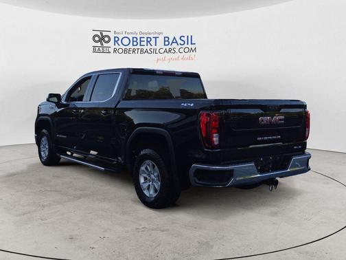 2022 GMC Sierra 1500 SLE