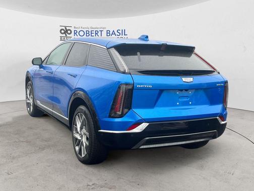 2026 Cadillac OPTIQ Luxury