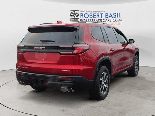 2024 GMC Acadia AWD AT4