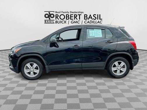 Mosaic Black Metallic 2018 Chevrolet Trax LS